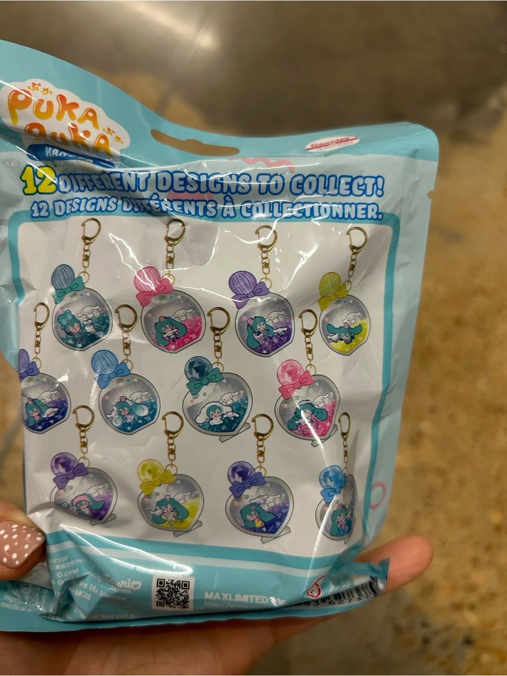 NWT Puka PukaHanger x Cinnamoroll  Collectible Keychain blind bag